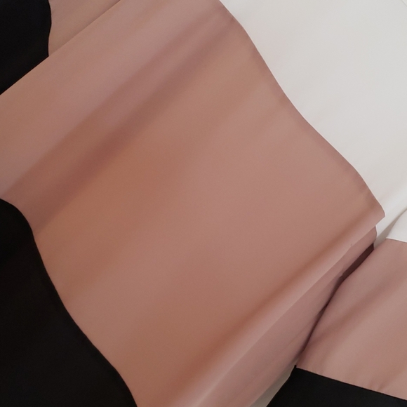 Shift dress - Picture 2 of 4